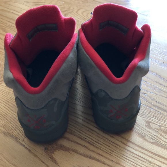 Boys size 7 Jordan’s. - Picture 3 of 4